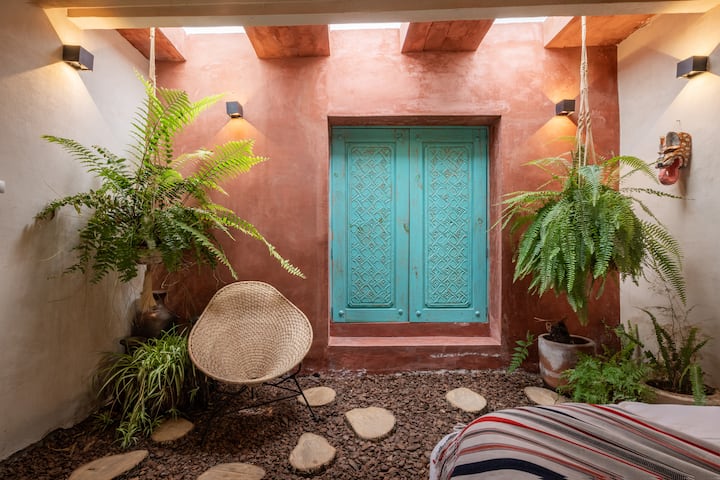 Mexican suite | 1 block from the Pyramids
