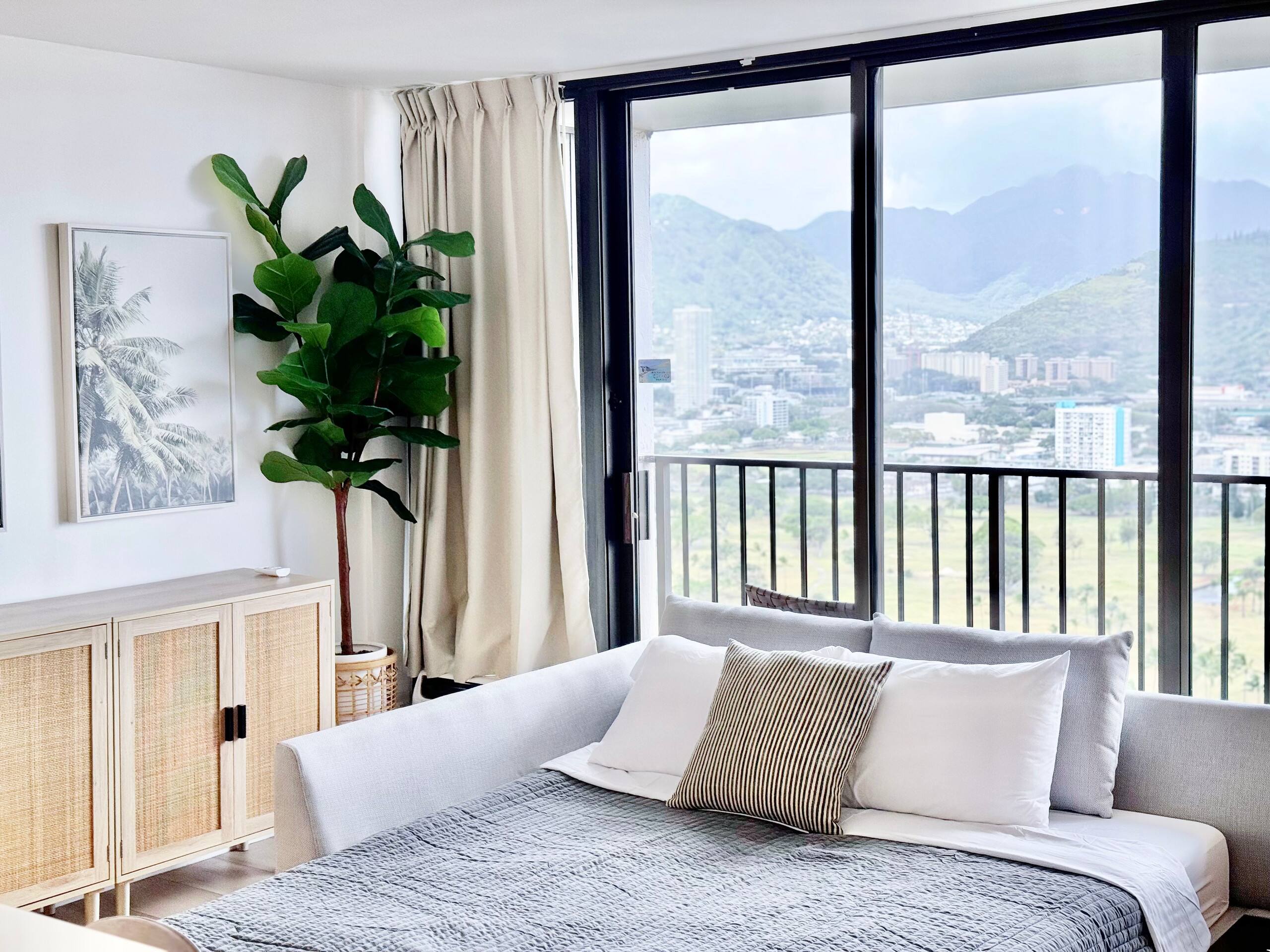 33FL-Renovated Elegant Waikiki 1BR+Free Parking - Image 16
