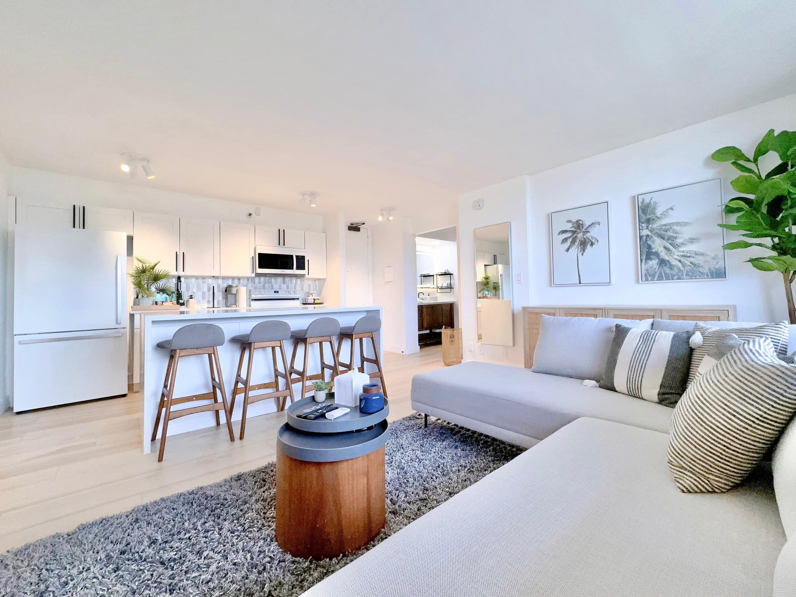 33FL-Renovated Elegant Waikiki 1BR+Free Parking - Image 13
