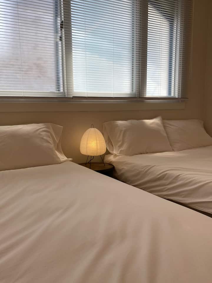 საძინებელი 1