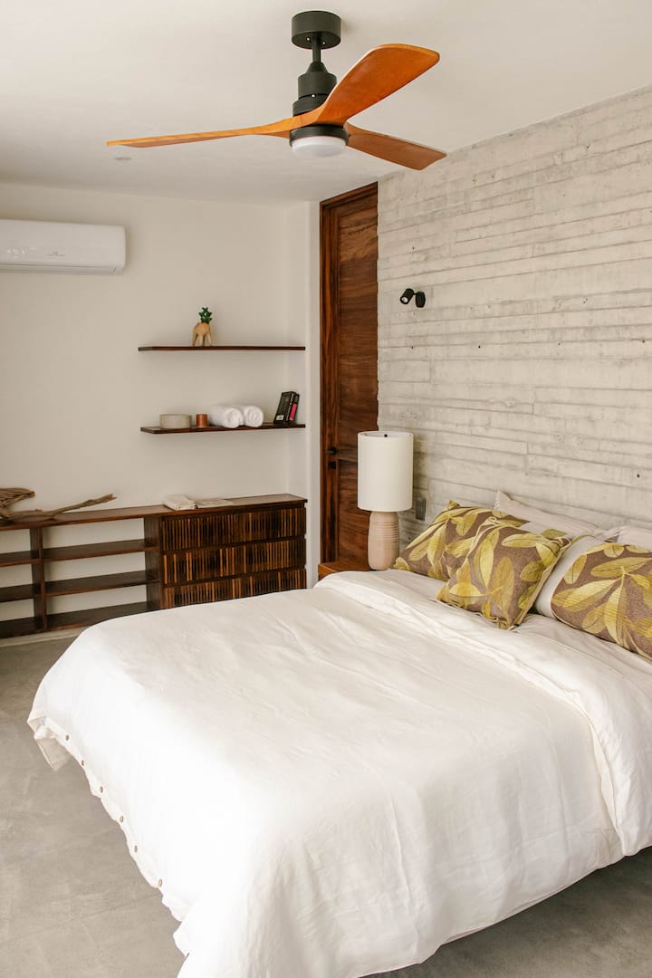 საძინებელი 1