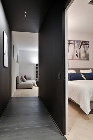 MMM – Luxury 2BR + Parking, 4P, Center of Lyon gallery image 2
