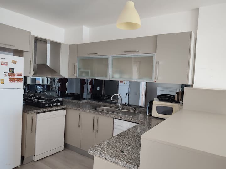 Denizi Sıfır 2+1 Site Içi Daire - Gümbet