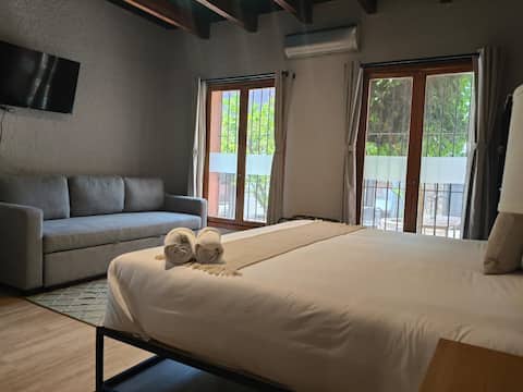 Top performing Airbnb: Garden view suite in álamos 2da Sección