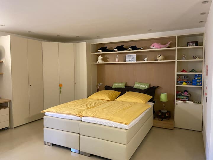 Schlafzimmer 3