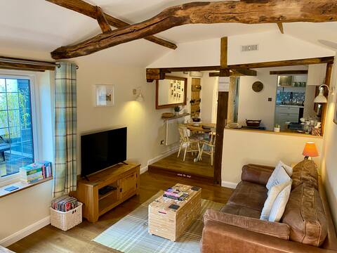 Popular Airbnb listing: The Barn at Greenacre Farm in Broadland