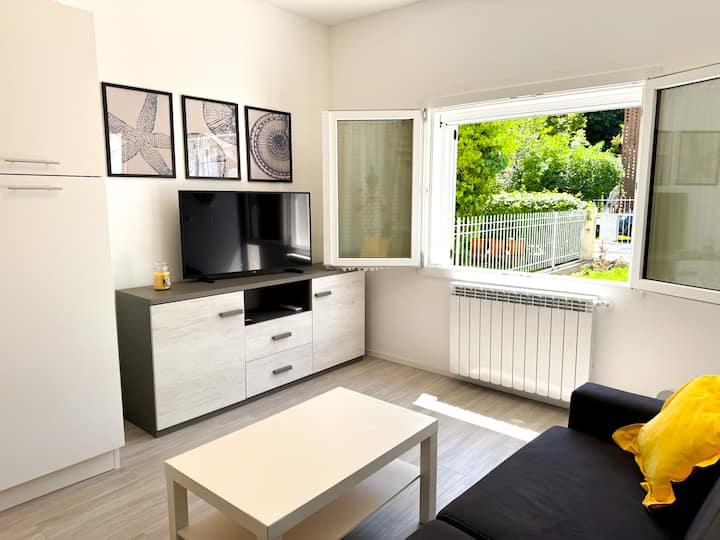 Chic Beach House | 500m From Sea | Wifi | Parking - Lido di Jesolo