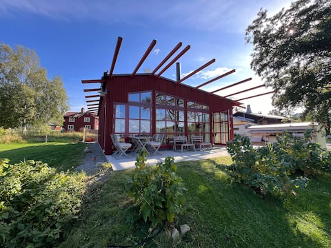 Panoramic view of your own jetty with lake sauna