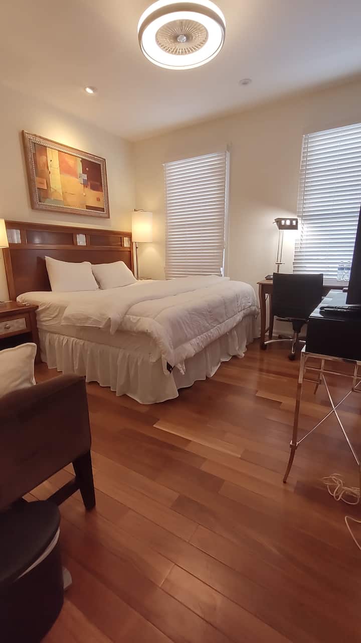 Fully Equipped Kitchen, And Rain Shower - Rockville, MD