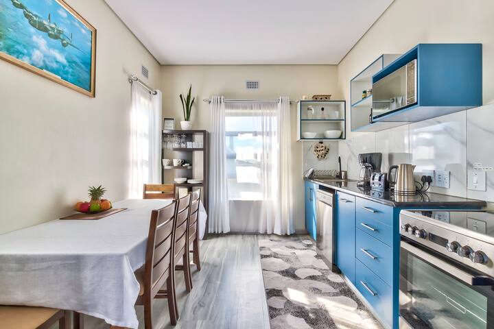 Rondebosch Stay•Study•Work•Holiday in Cape Town gallery image 4