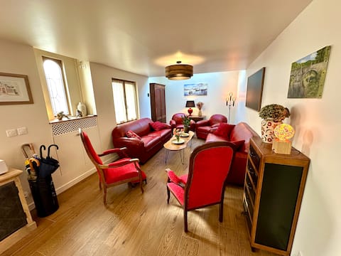 Top Airbnb: House in the center of Trouville, 5 bedrooms - 10 people in Trouville Sur Mer