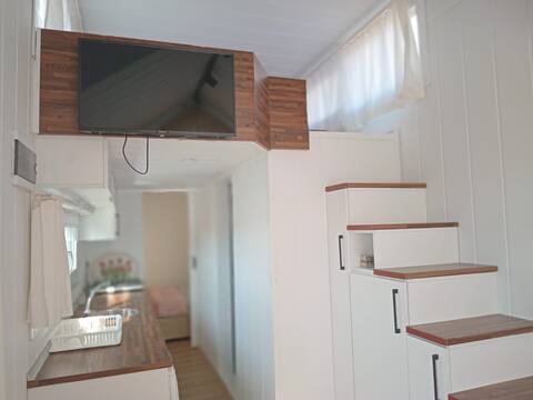 Popular Airbnb listing: Tiny House 2 in the Summer Area, 400 m to the Beach in Dikili