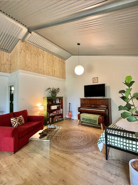 Top Airbnb: Coral Fern Farm Stay in Alpine Shire