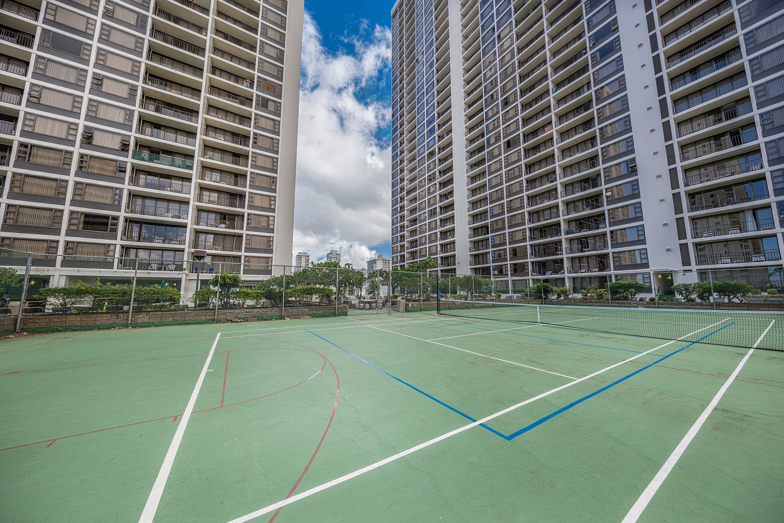 28th floor,ocean view,free parking and WiFi - Image 14