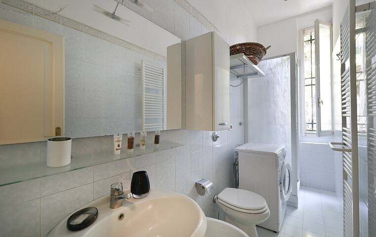 GetTheKey Villa Alberti gallery image 2