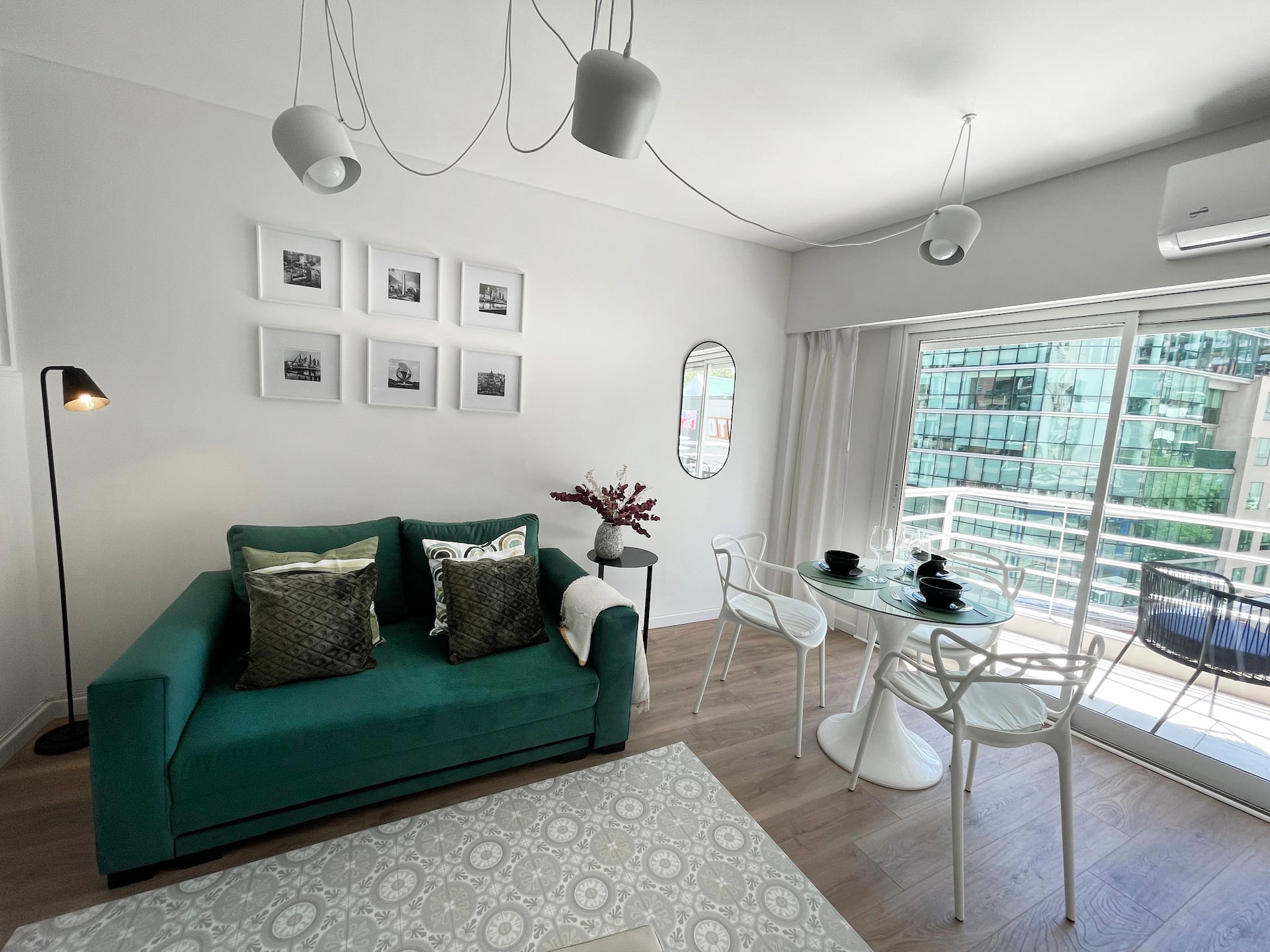 Apartamento com 1 quarto e varanda em Colegiales