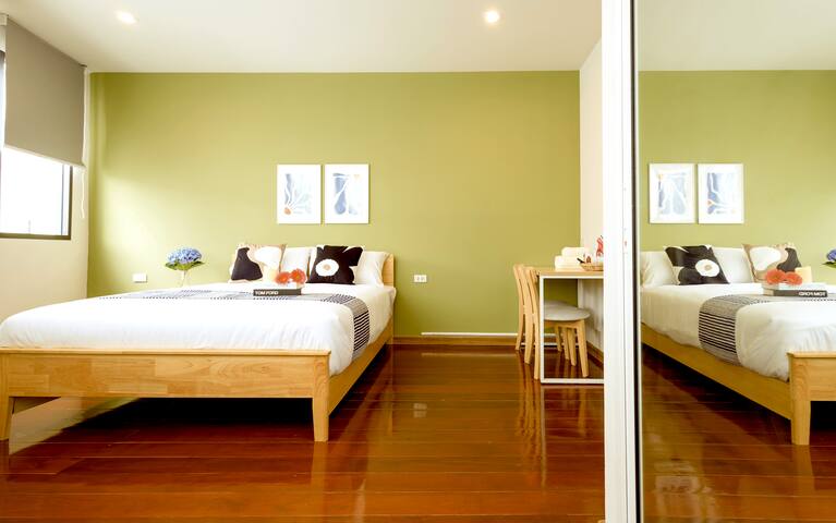 Whole House-6Bedroom-Stays 16pax Chinatown/Netflix gallery image 4