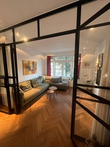 Appartement in Amsterdam! gallery image 2