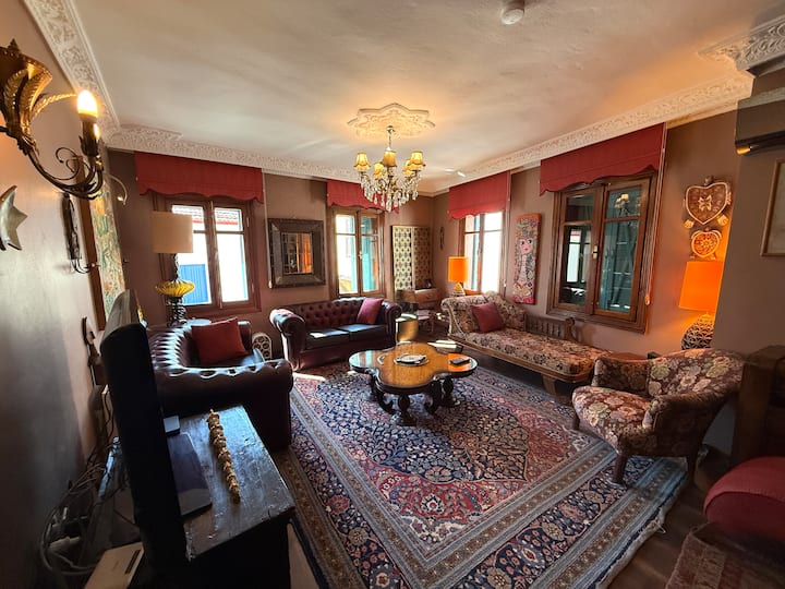 Historic Mansion With Sea View Terrace & Garden - Sefa Çamlık