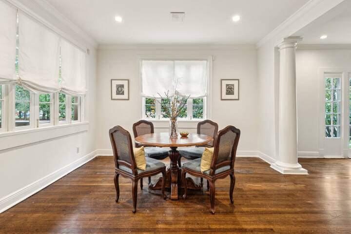 Charming 3-Bedroom French Retreat with Pool gallery image 5