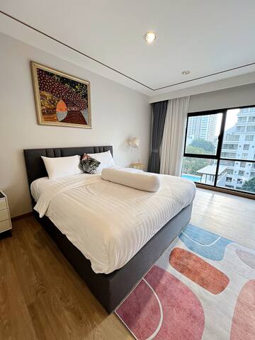 502: Modern Thai-Style 3Beds 3Baths, BTS Pool&Gym gallery image 3