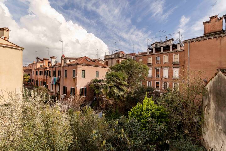 Ca’ Naviglio House gallery image 2