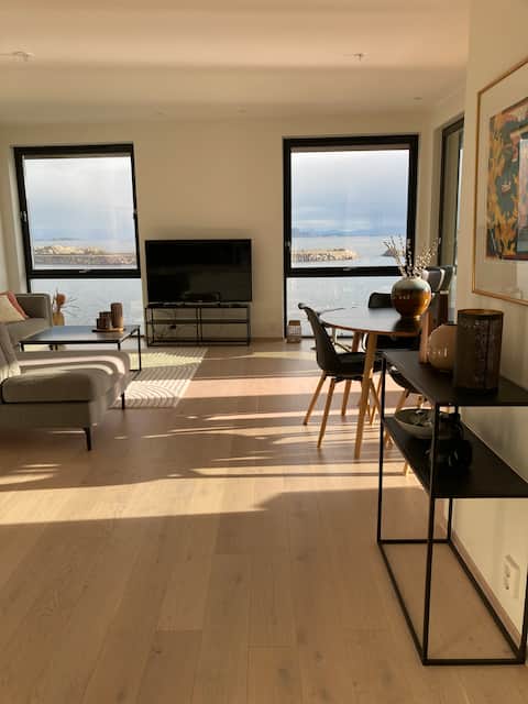 Panoramic apartment in Svolvær harbor - best view