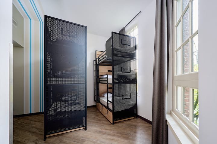 Generator - Private 6 Bed Room - Amsterdam