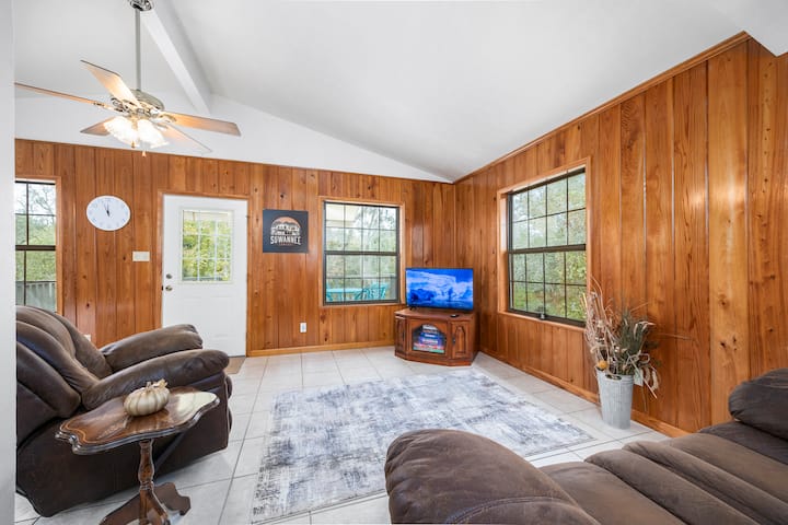 غرفة المعيشة