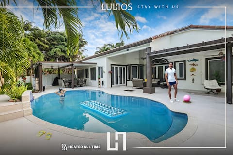 Family 4BR Escape | Pool • Arcade • Sleeps 12