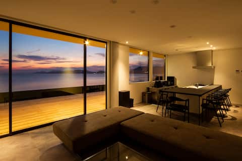 Shodoshima, 30 seconds to the sea, you can see the sea from any room