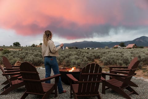 '24Build, Views, TaosBoho, HotTub, Kiva, PoolTable