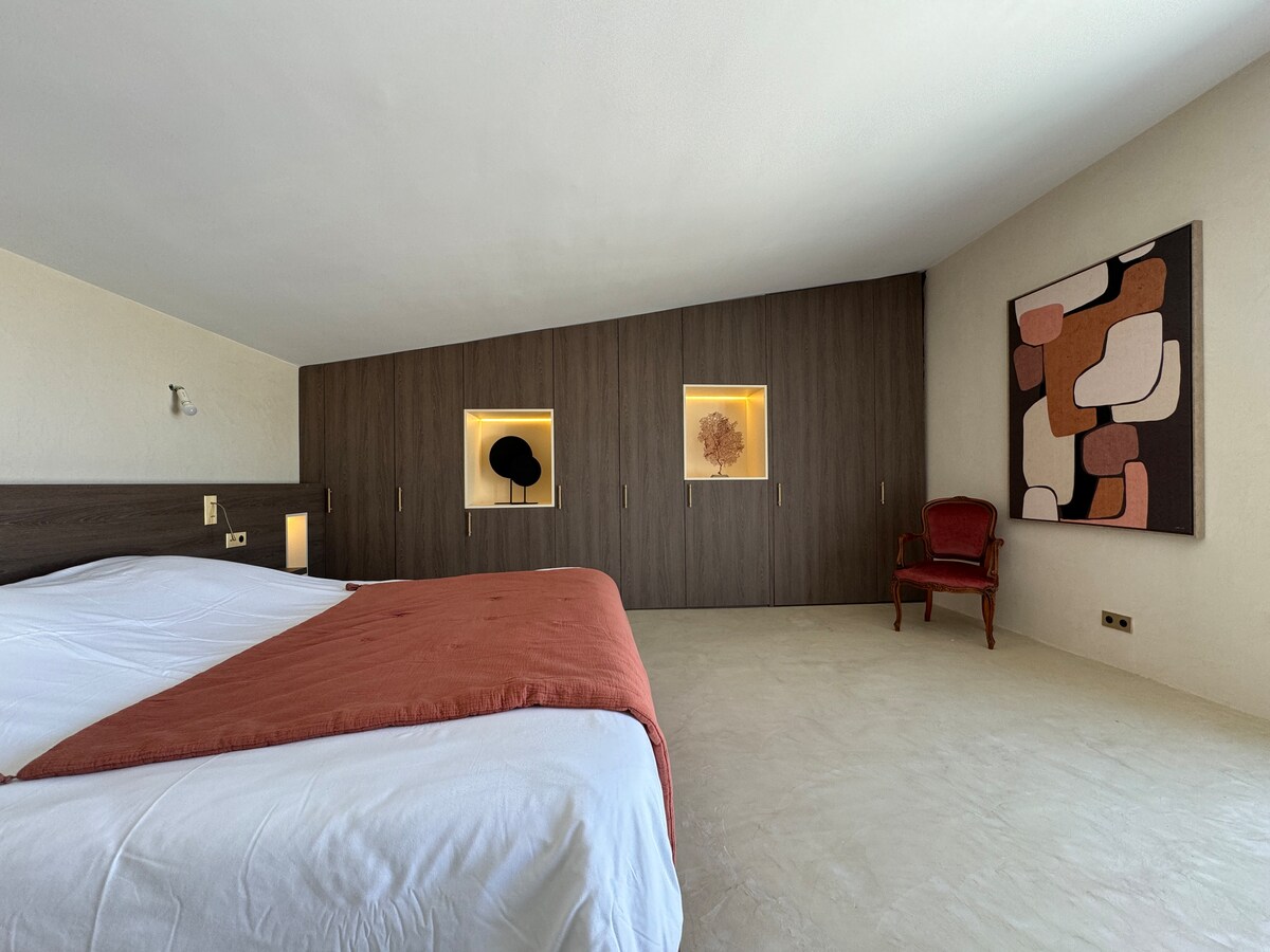 غرفة النوم 1