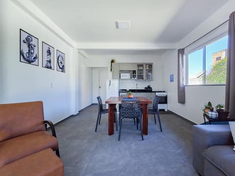 Top performing Airbnb: Flat Sea - 200 meters from the sea in Imbituba