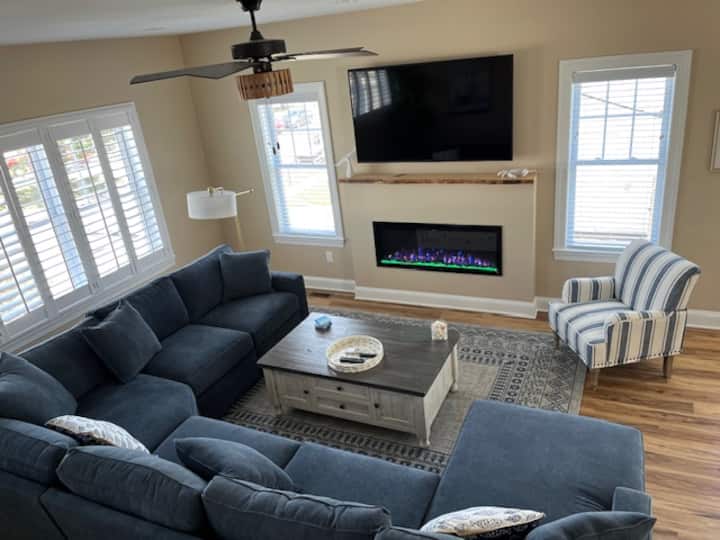 Sea-renity Recent Built Beach Home, Private Pool - Brigantine, NJ