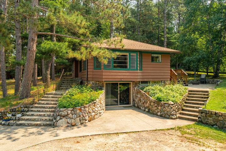 Cabin o pines managed Airbnb listing 1