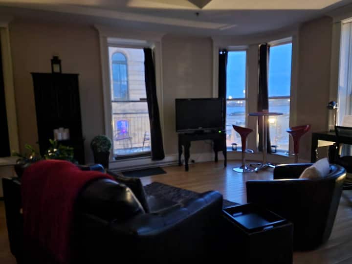 Private Balcony With Harbour View. Apt. 2 - Saint John, Canadá