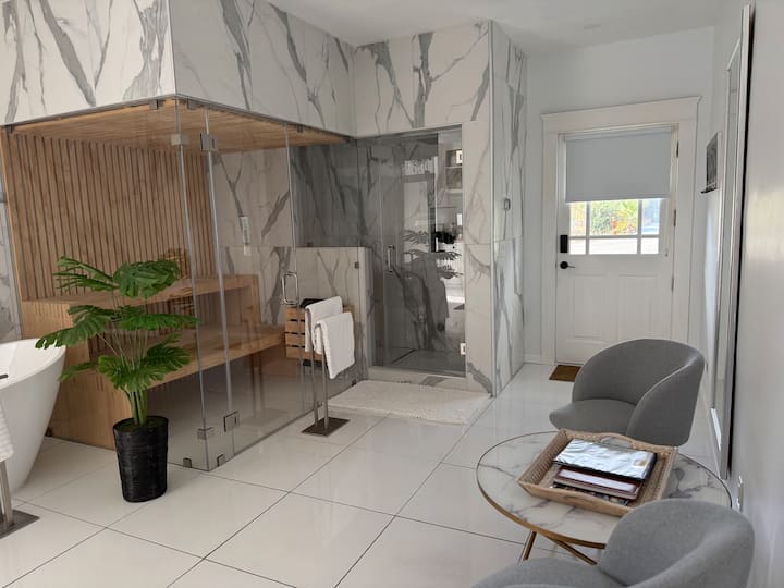 Hidden Spa W/ Sauna And Hot Tub Near Balboa Park - San Diego, CA