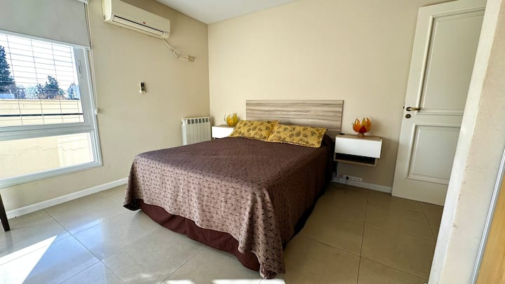 غرفة النوم 1