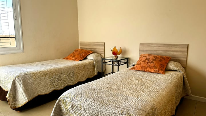 غرفة النوم 2