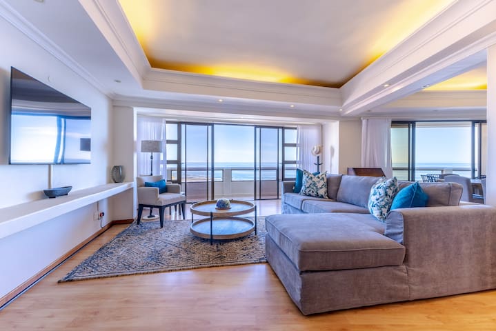 Ocean Sunset Bliss – On Beachfront