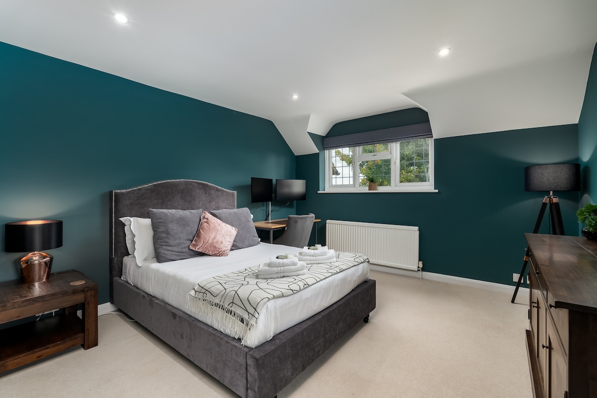 غرفة النوم 2