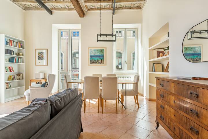 iFlat | Space and Comfort in the Heart of Monti gallery image 2