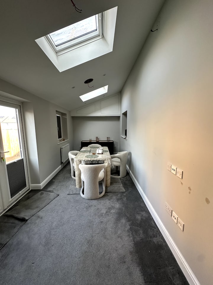 Room For Rent In Romford - Brentwood