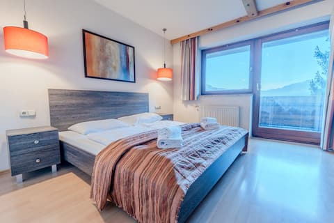 Gansl Hotel | Self-Check-IN | Zell am See