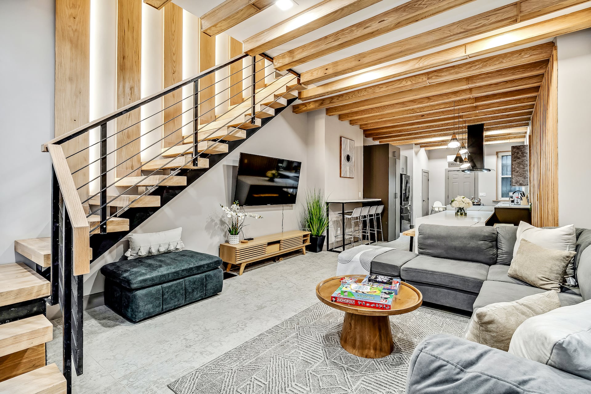 Designer 5Bed - 4Bath Home in Old City A Plus Location