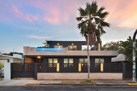 Casa Lux – Oceanfront Villa + Pool & Car Add-Ons