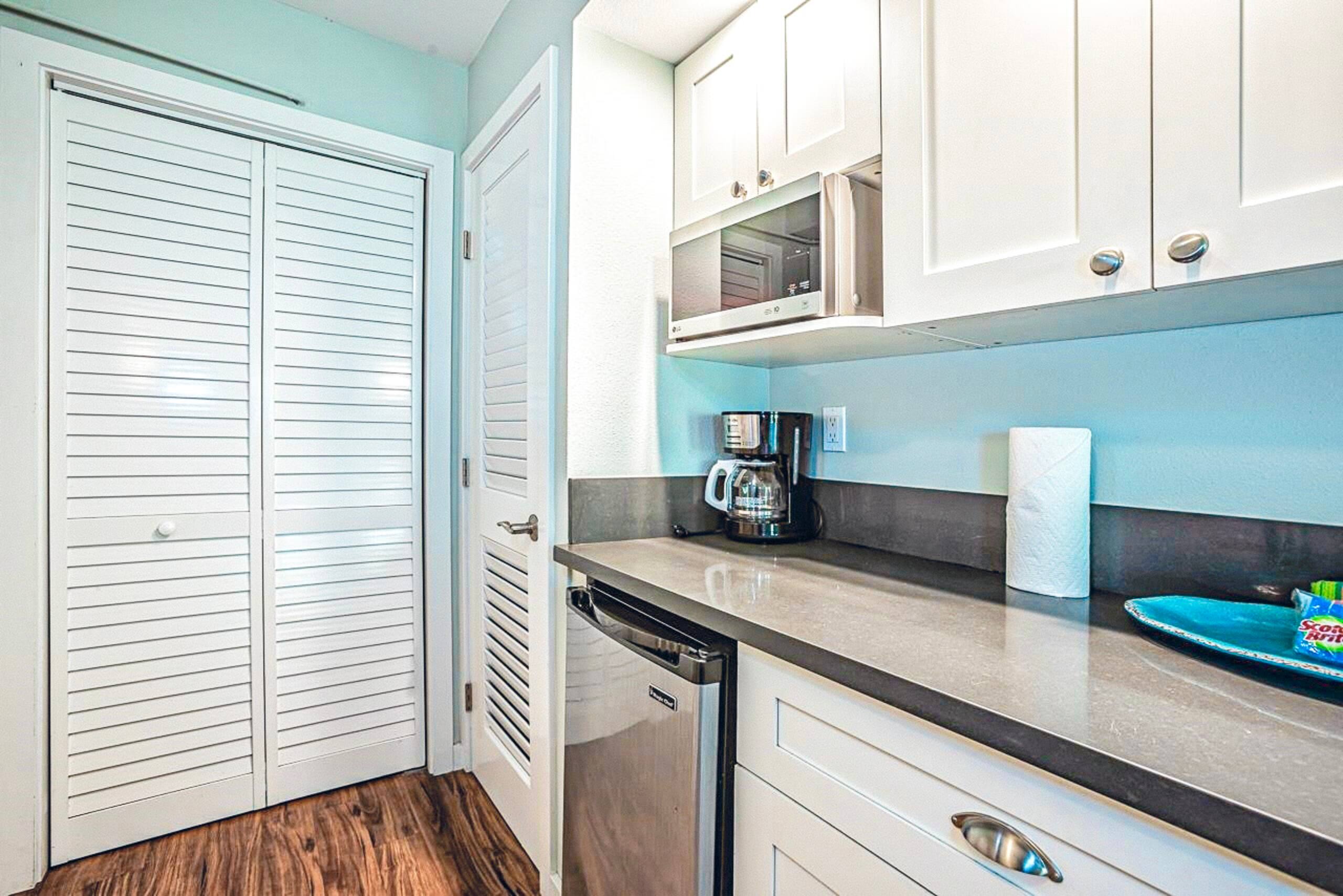 Condo in Kihei · ★4.92 · Studio · 1 bed · 1 private bath - Image 5