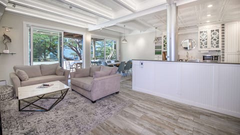 Under the Sea 3 BR Custom Townhome 4 Private Decks