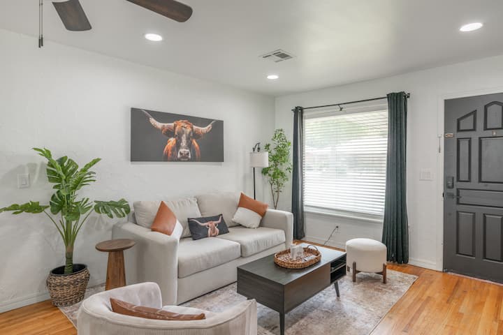 Farm House - 1 Min To Integris/state Fair/downtown - Bethany, OK